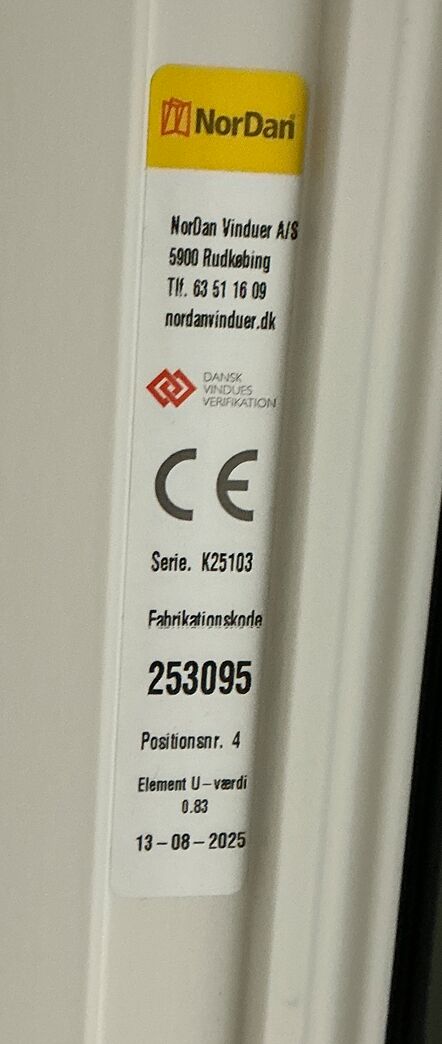 Nyt sidehængt energivindue