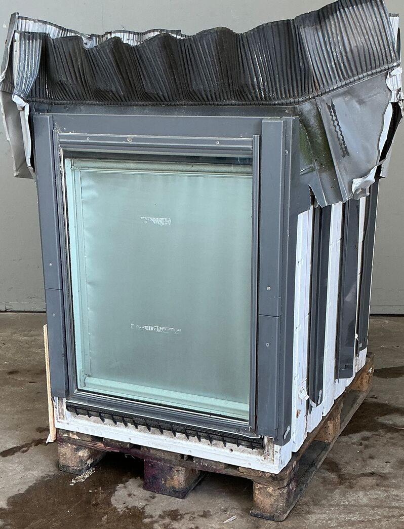 Velux GGU M04 Ovenlysvindue