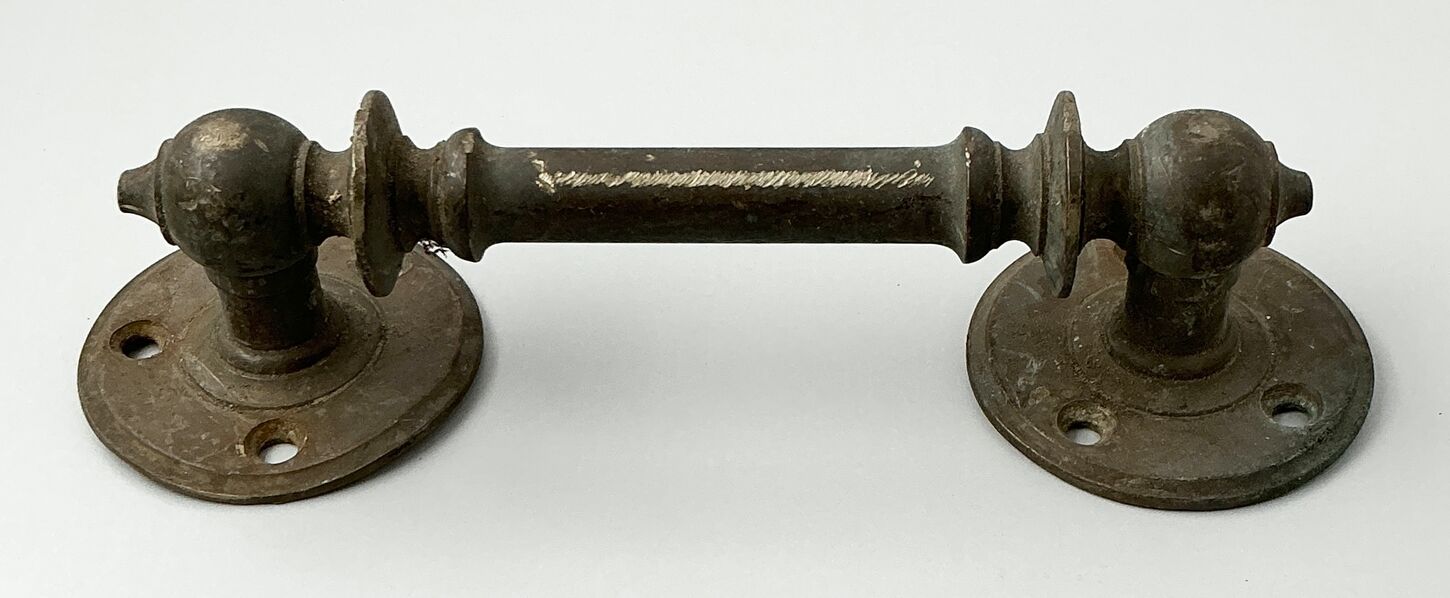 Dørhang i massivt messing