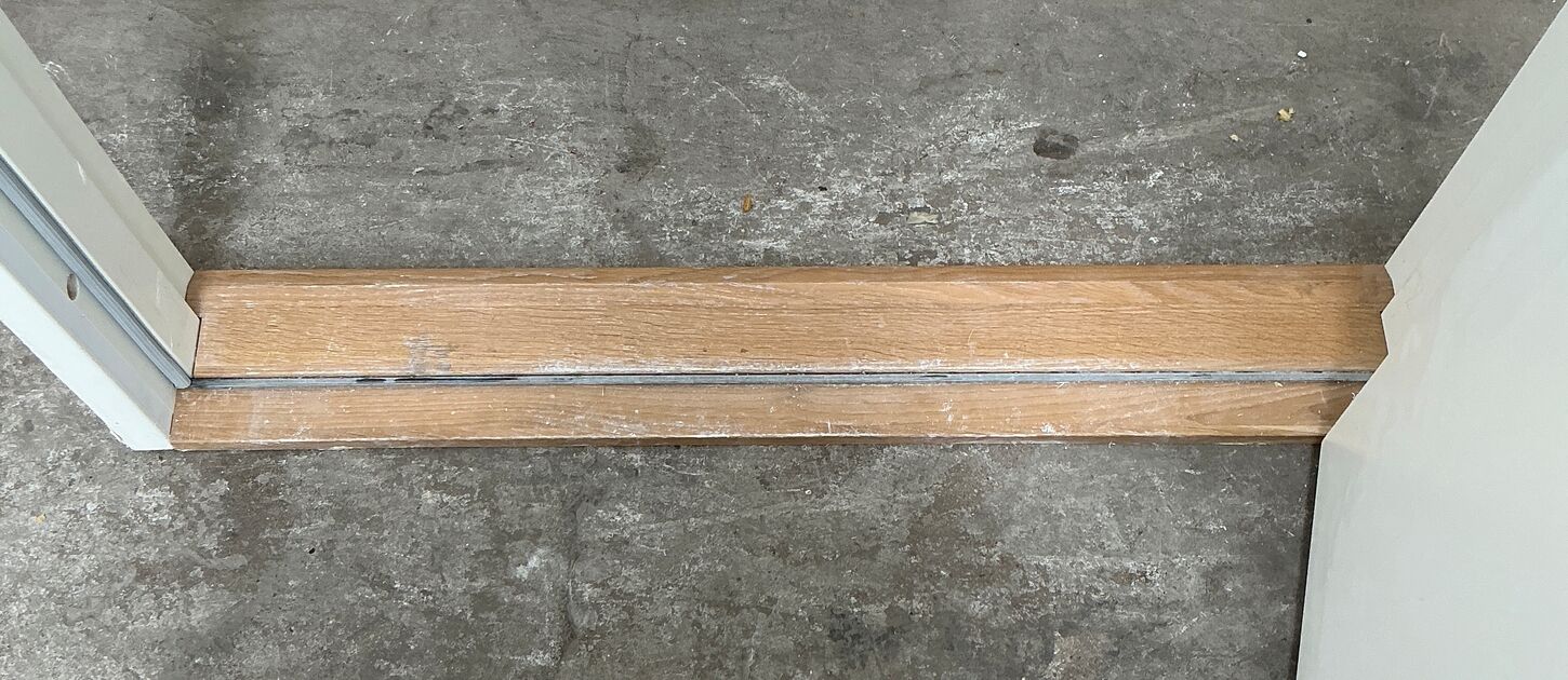 EI1-30/38dB branddør m/karm hh.