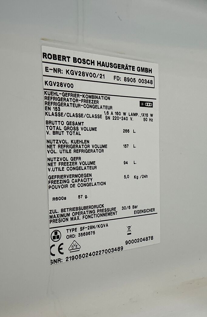 Fritstående Bosch køle/fryseskab 157/94 liter