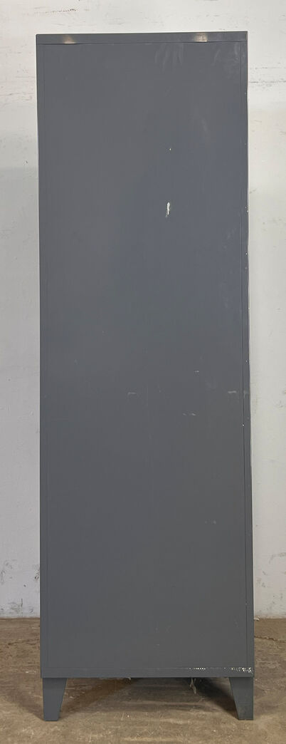 Garderobeskab / locker