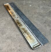 Sort terrazzo vinduesplade