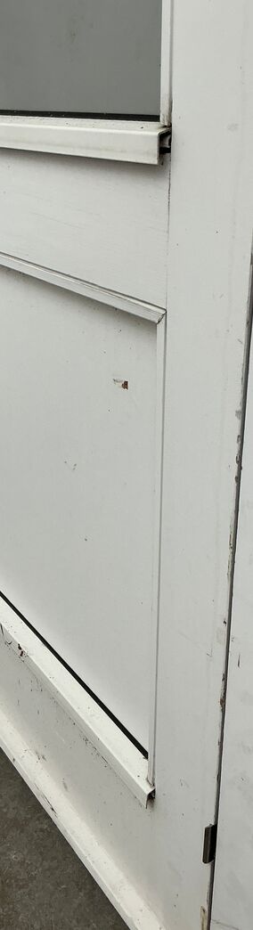 Dobbelt yuderdør med termoglas