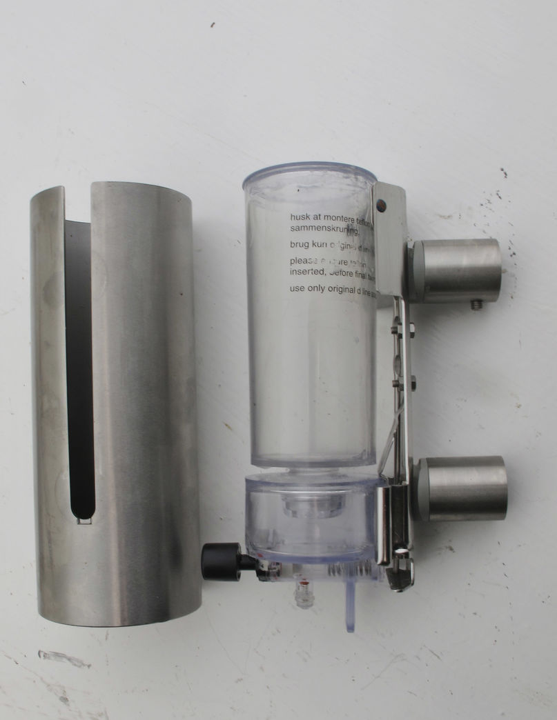 d-line sæbedispenser