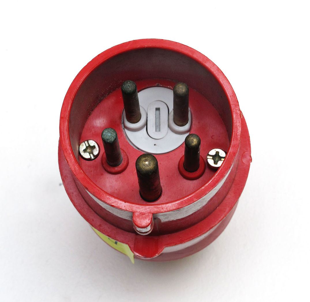 CEE stikprop 3F+0+J 16A m/fasevender