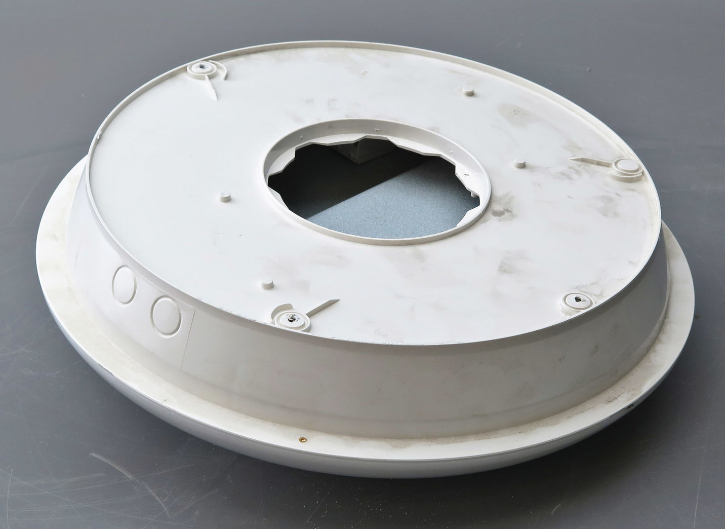 Loft/væglampe<br> Ø 32 cm - 26W