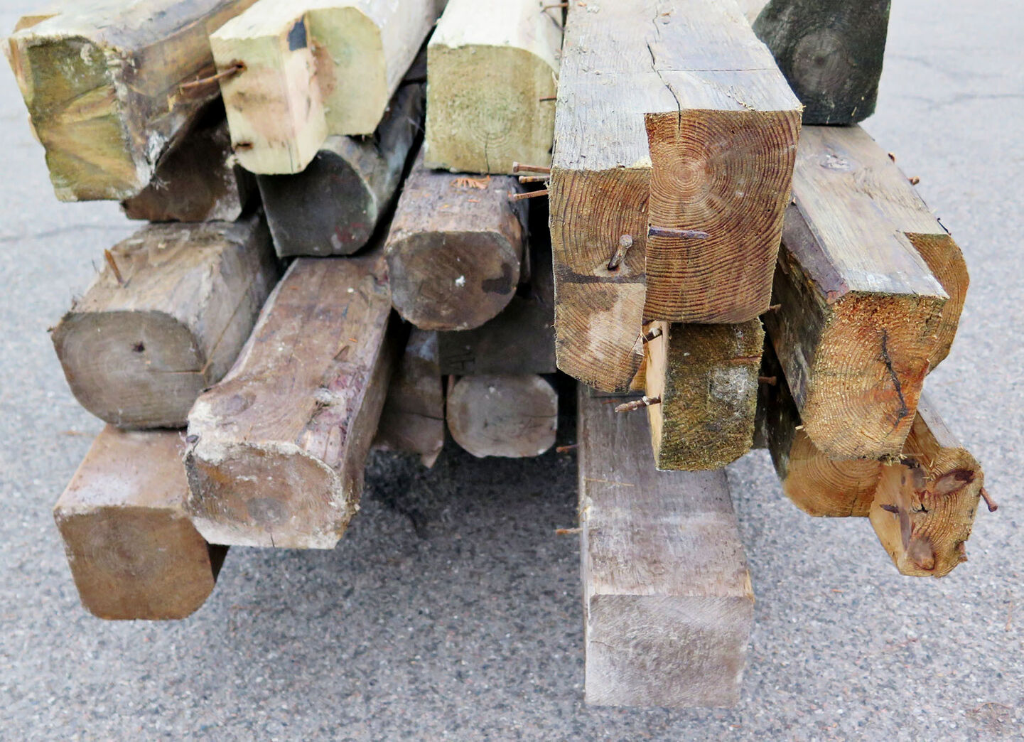 Kort brugt tømmer 12,5 x 12,5 cm