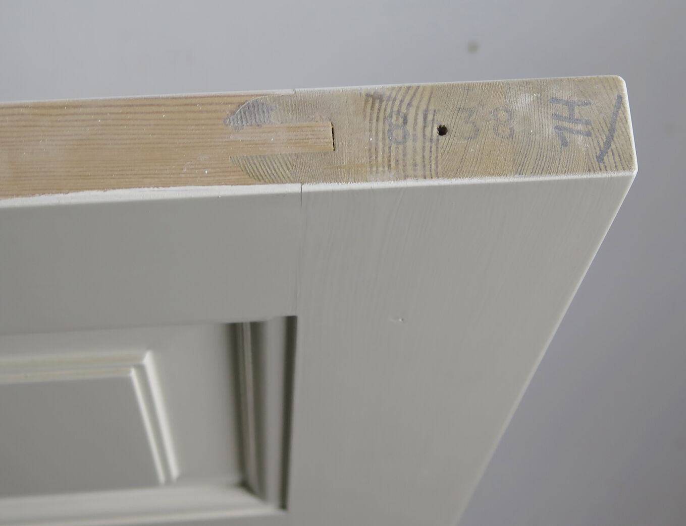 Fyldningsdør uden karm