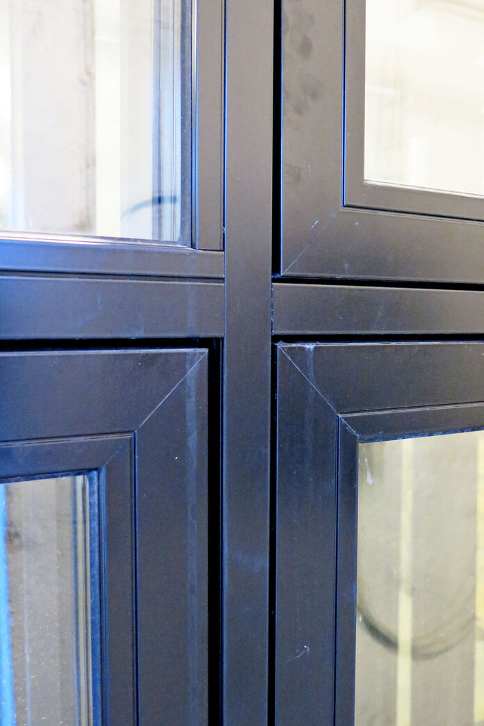 Vindues parti med 3-lags termoglas