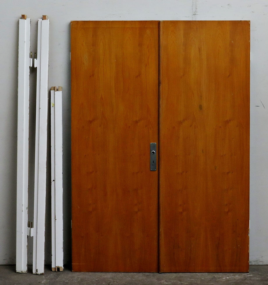 Dobbeltdør med karm fra 40'erne