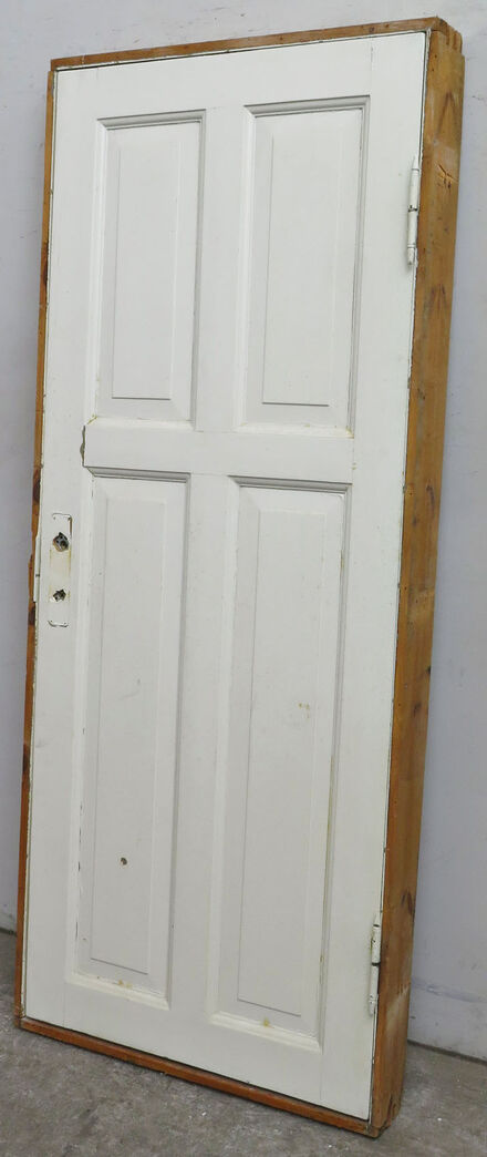 Fyldningsdør med karm