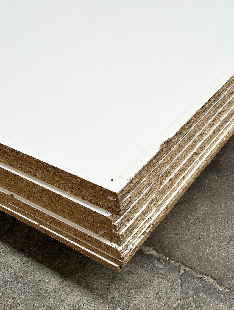 Hvid melamin spånplade 13 stk.