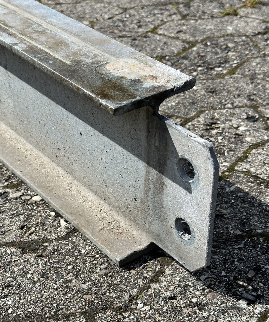 I-bjælke galvaniseret - 358 cm