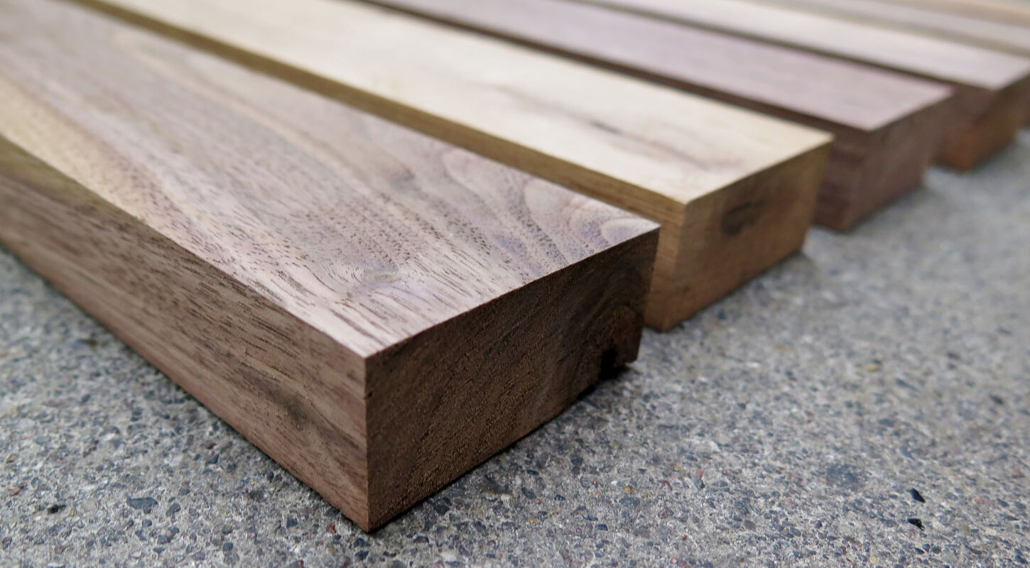 Valnødtræsstave 23x54x405mm