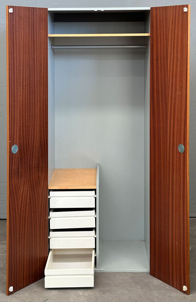 Tectum dobbelt garderobeskab m. skuffer