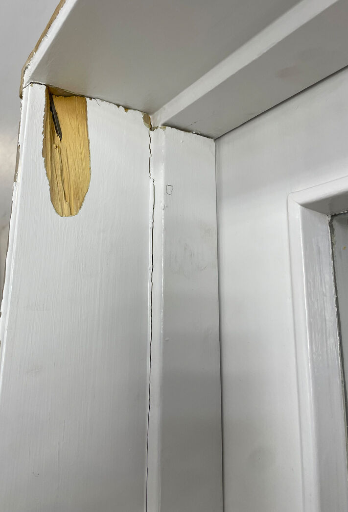 Dobbeltdør med glas og karm