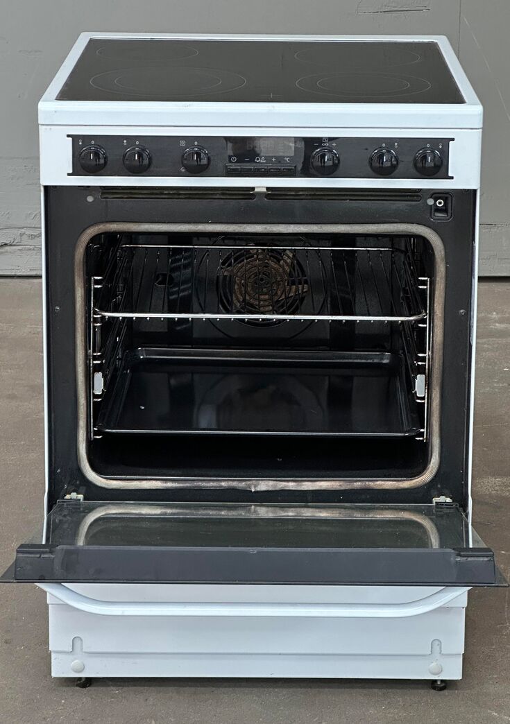 Voss keramisk komfur med ovn