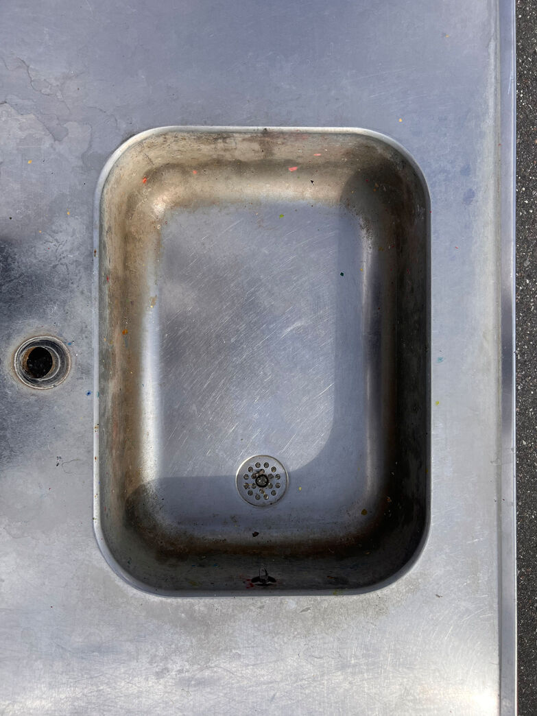 Stålbordplade med vask - 408 cm