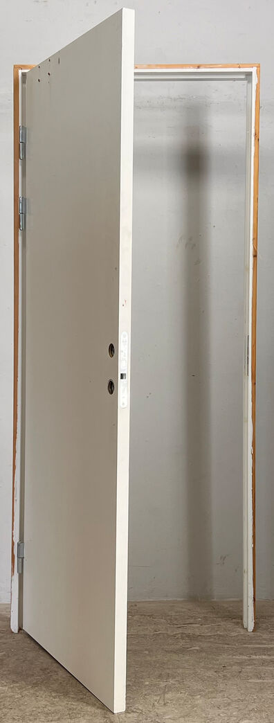 Indvendig dør med karm M9
