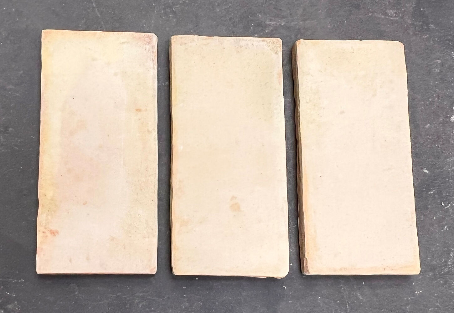 Gule rektangulære gulvtegl - 12 x 25 cm Gule rektangulære gulvtegl - 12 x 25 cm