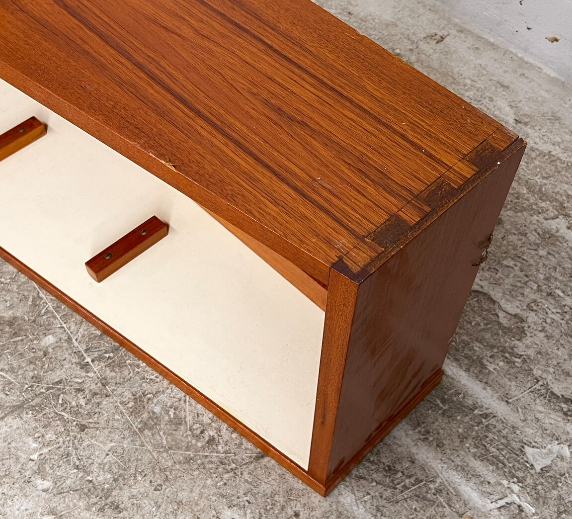 Overskab fra isbryderen 'Danbjørn'