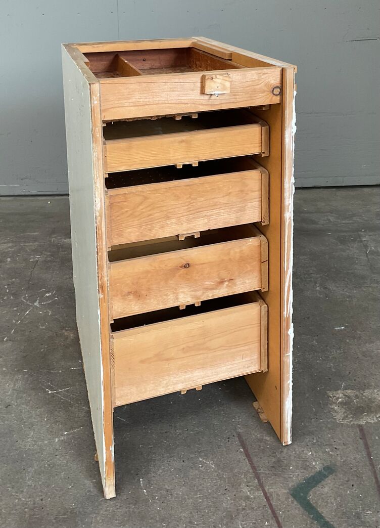 Skuffemodul med overfalsede fronter