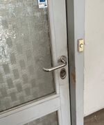 Yderdør med glas og karm Yderdør med glas og karm