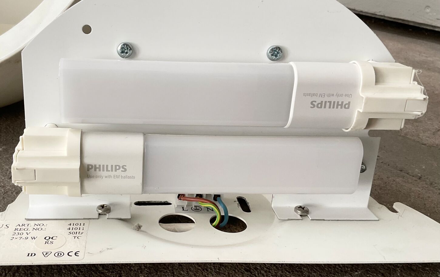 Focus væglampe model 41011