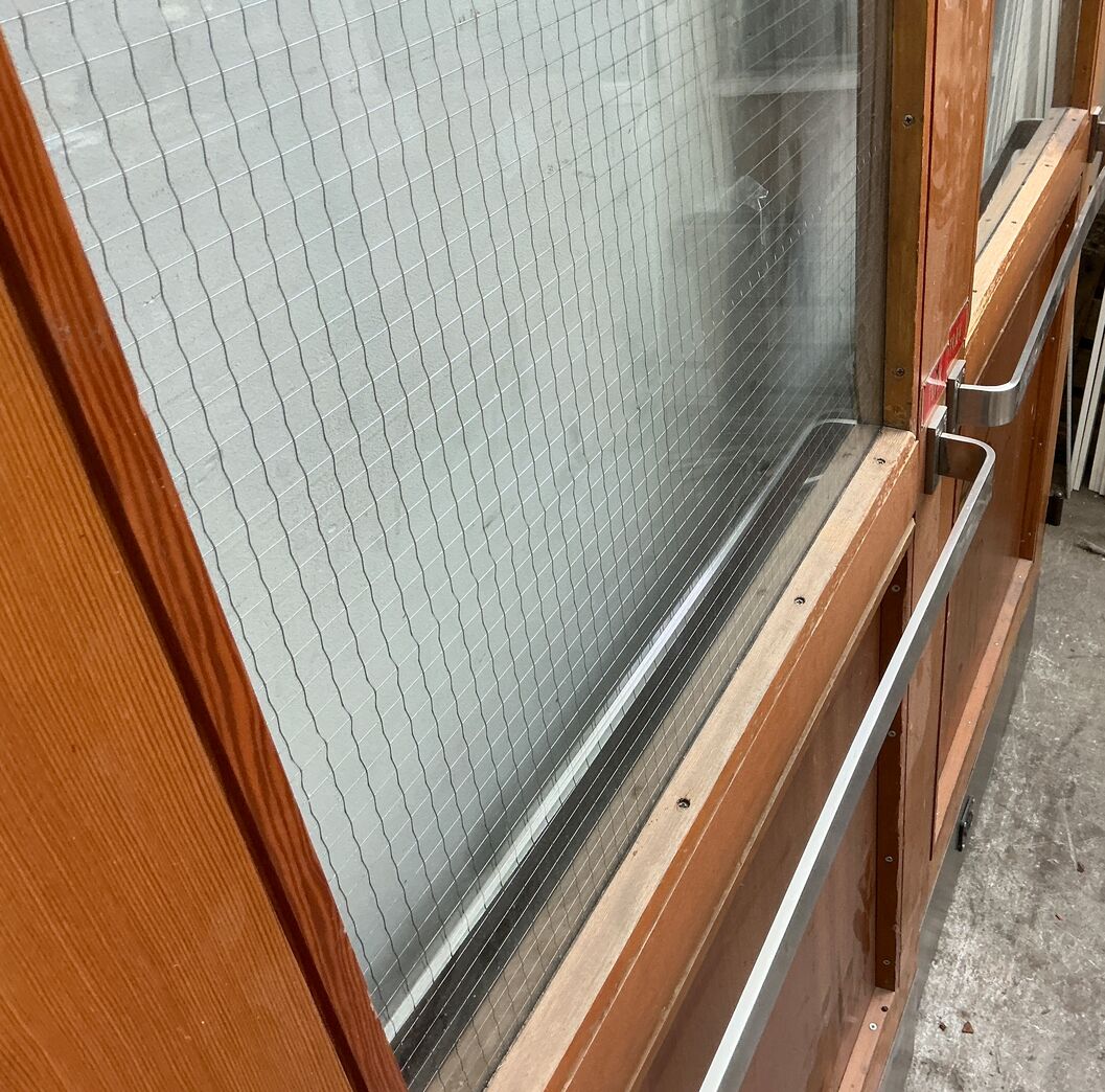 Dobbeltdør med karm