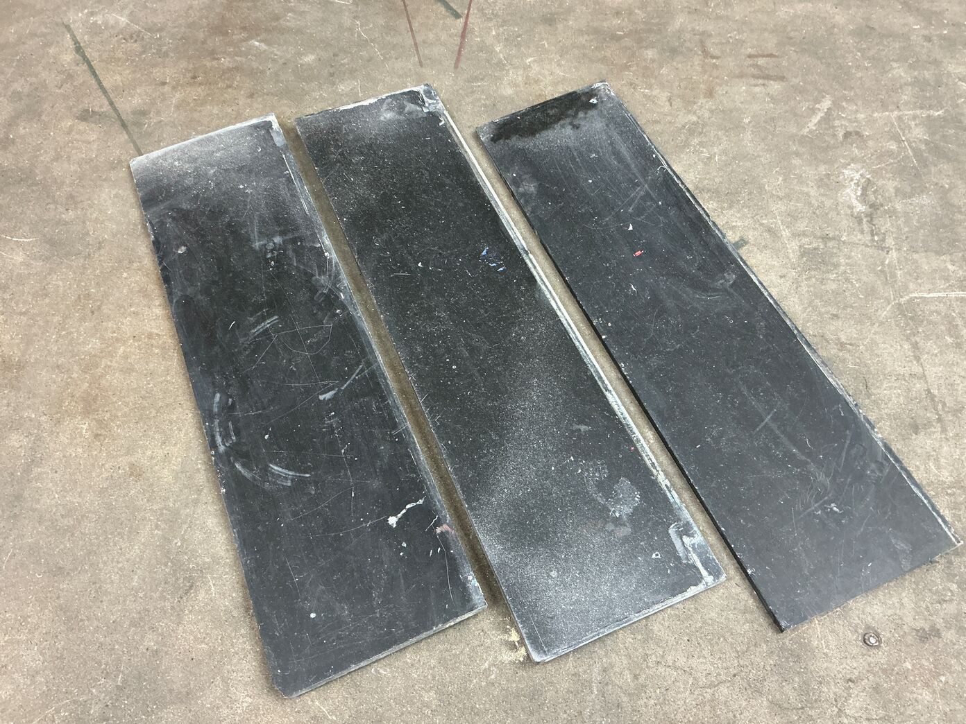 Sorte marmorplader min 127 cm