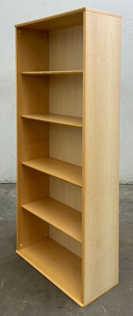 Kontorreol med 5 rum