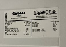 Fritstående Gram køle/fryseskab 204/87 liter