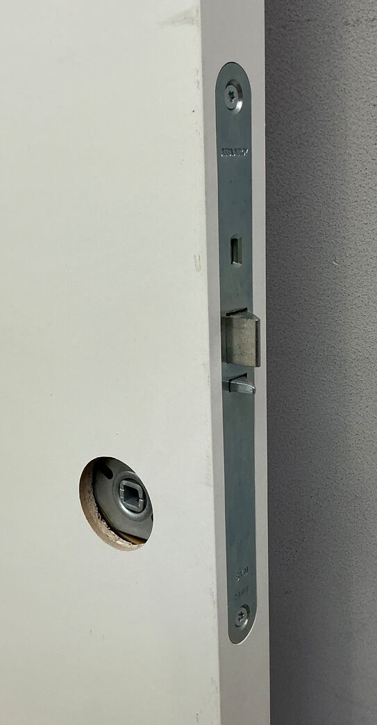 BD30 Branddør u/karm vh.