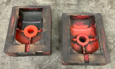 2 stk. støbeforme fra Holbæk Jernstøberi