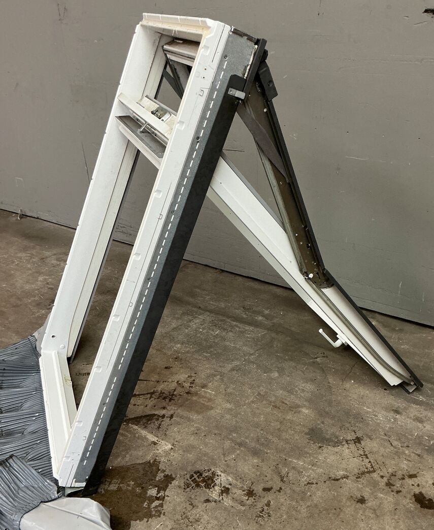 Velux GPU M08 Ovenlysvindue