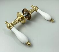 Standardgreb i messing/træ m. nøgleskilte