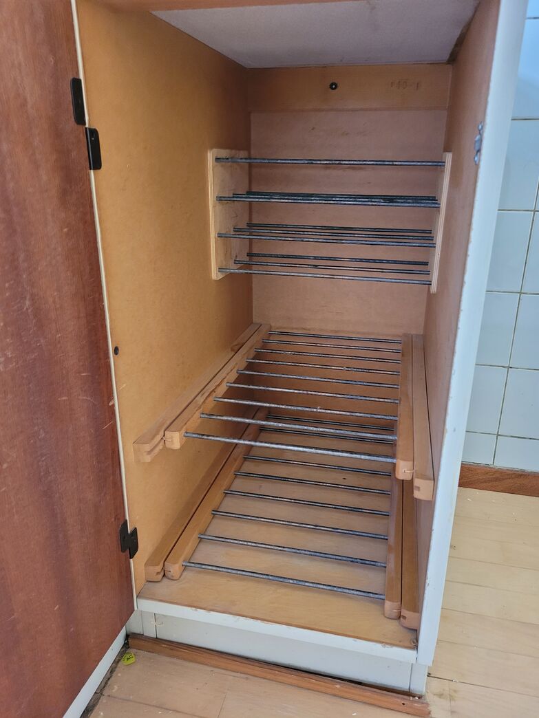 Originalt komplet 60'er køkken