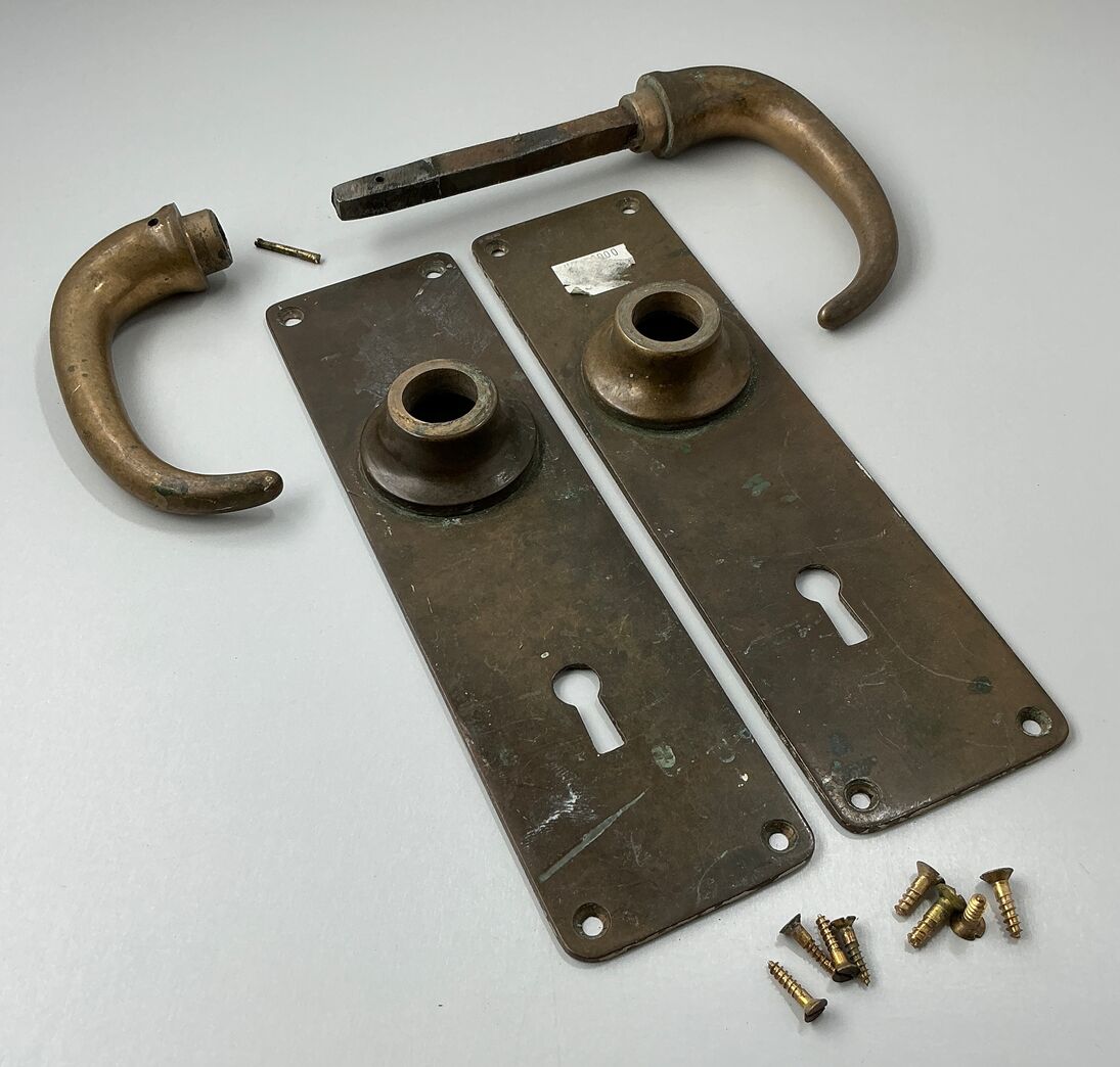 Messinggreb m. langskilte