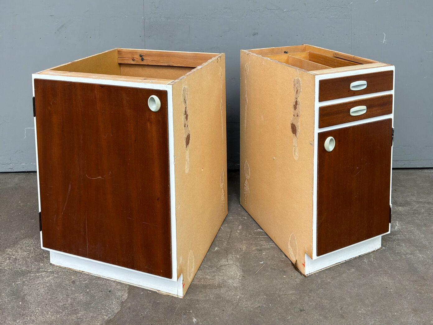 2 stk  køkkenelementer fra 60’erne