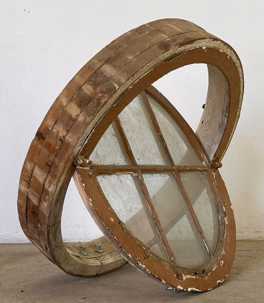 Rundt vindue Ø 79 cm