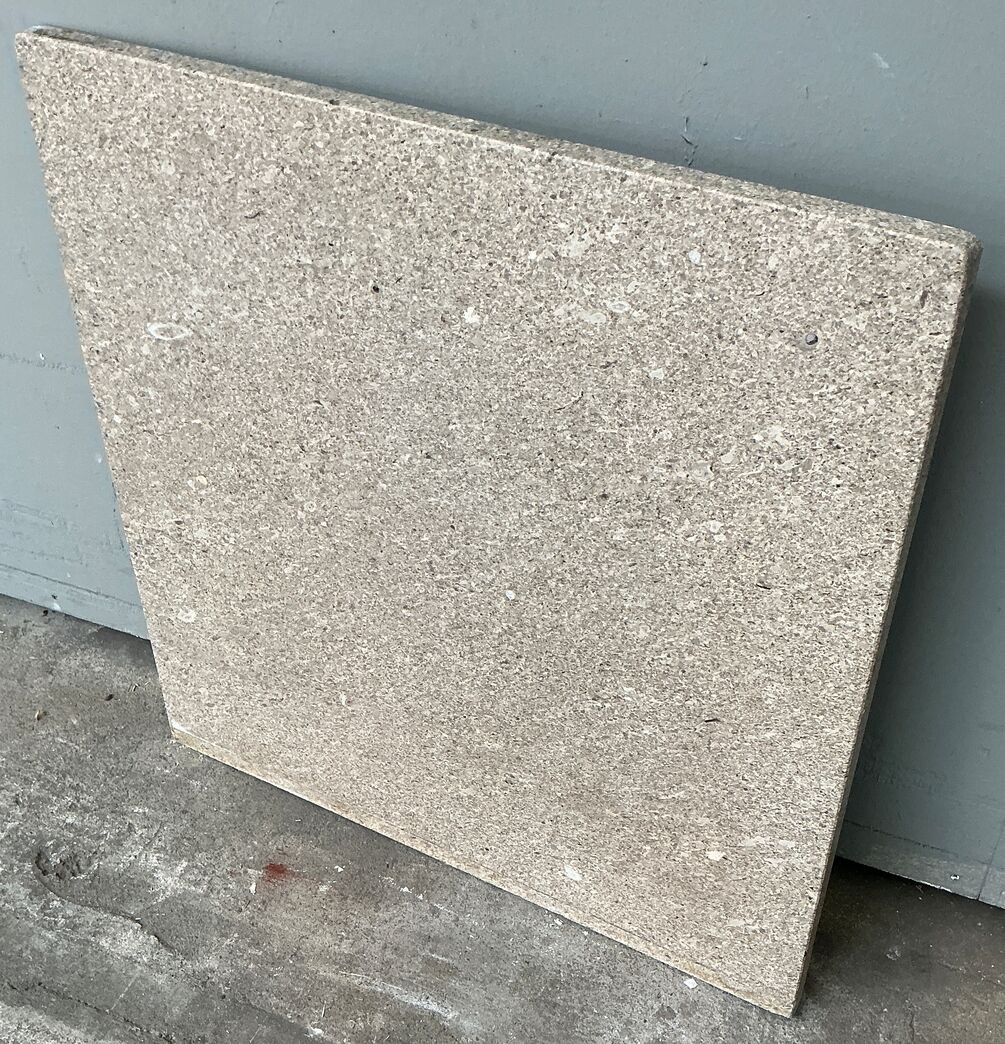 Terrazzoplade fra 60'er køkken 62,2x62,2cm