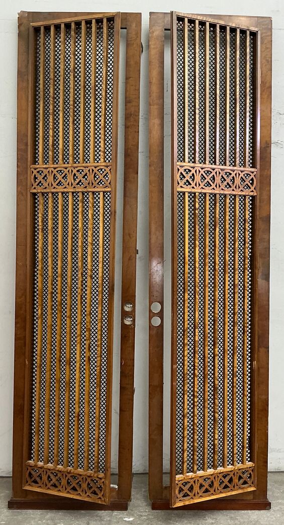 2 stk. Skabsdøre/Radiatorskjulere i ædeltræ