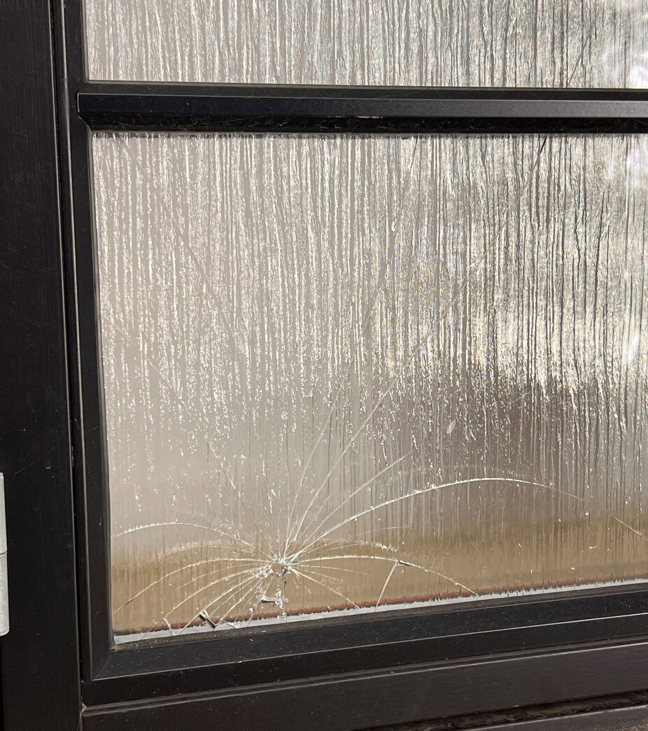 Matteret termovindue (glas itu)