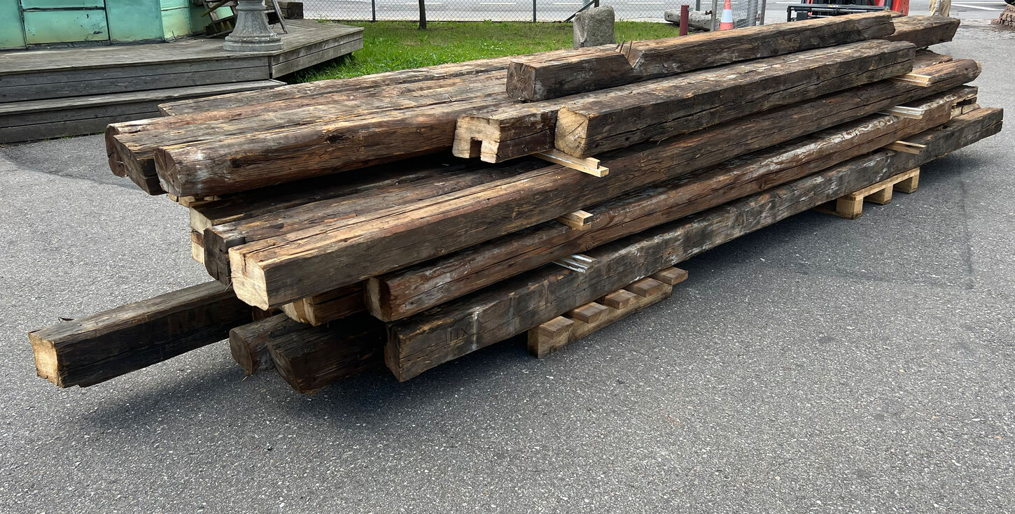 Brugt tømmer 15x15 cm