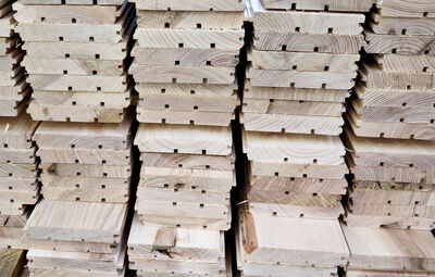 Gulvplanker i ask 13 cm i bredde