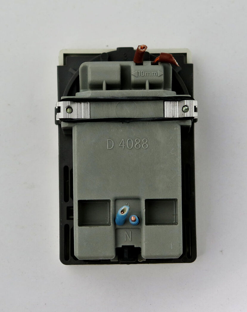 LK Fuga dobb. stikkontakt, hvid