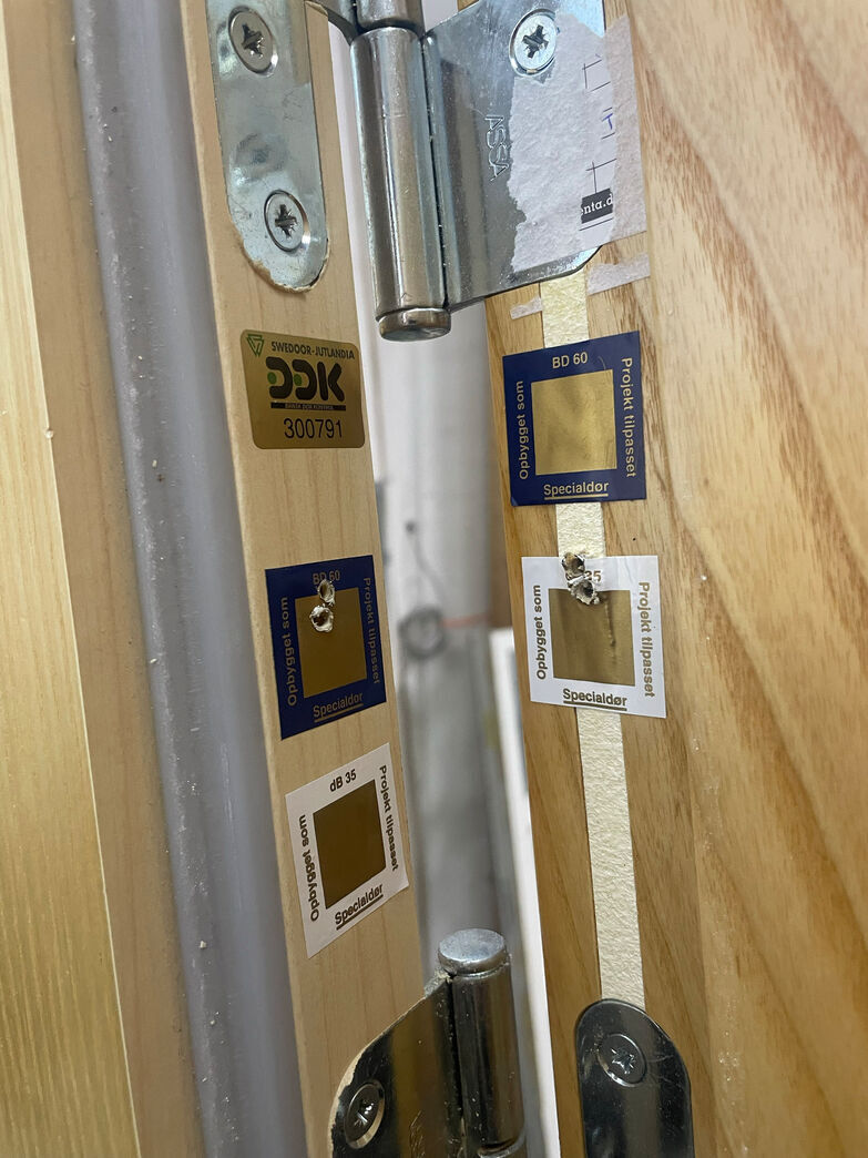 BD60/dB35 brand/lyddør med karm M10