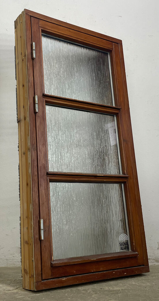 Termovindue med sprosser og matteret glas