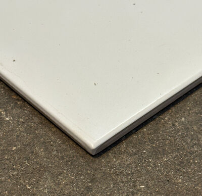 Ny gulvflise råhvid 30x30 cm